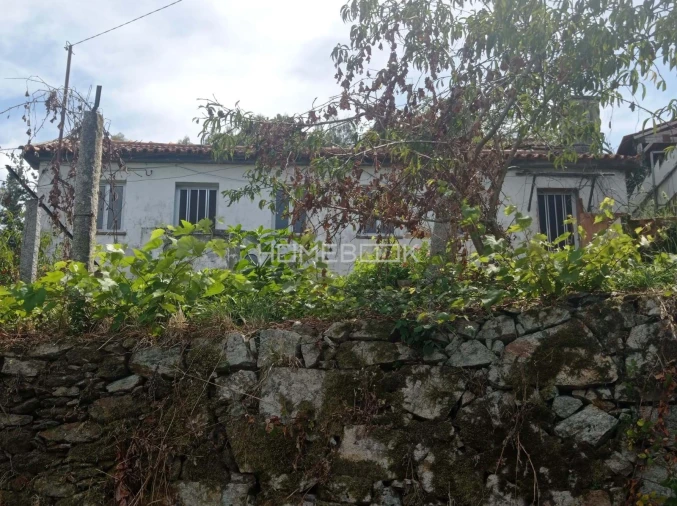 Moradia T2 para Venda em Pinheiro da Bemposta, Travanca e Palmaz Foto 2