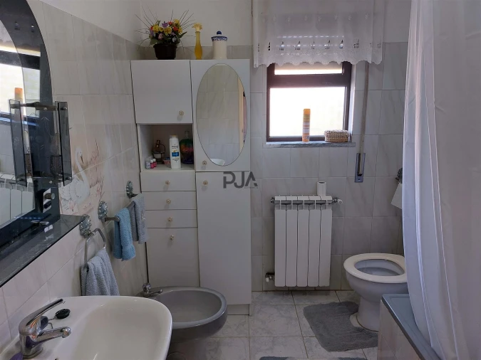 Moradia T5 para Venda em Castelo de Penalva Foto 8