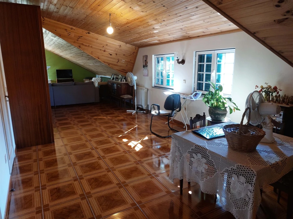 Moradia T5 para Venda em Castelo de Penalva Foto 11