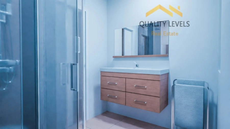 Moradia T3 para Venda em Caniço Foto 6