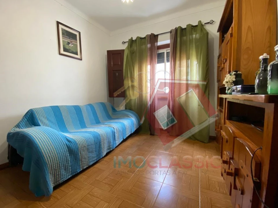 Moradia T4 para Venda em Pinhal Novo Foto 22