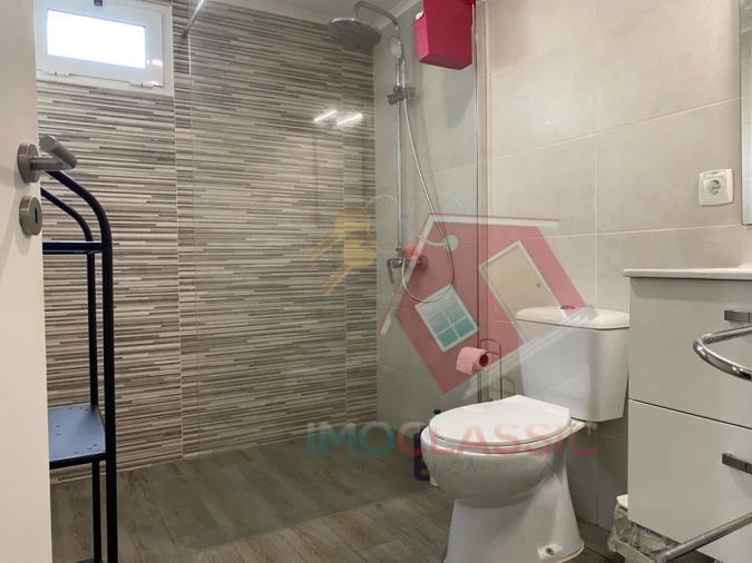 Moradia T4 para Venda em Pinhal Novo Foto 12