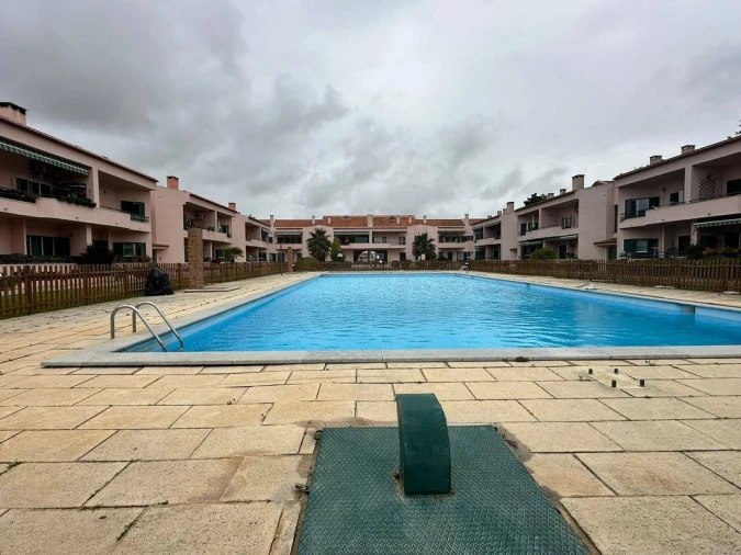 Apartamento T3 para Venda em Quinta do Anjo Foto 13