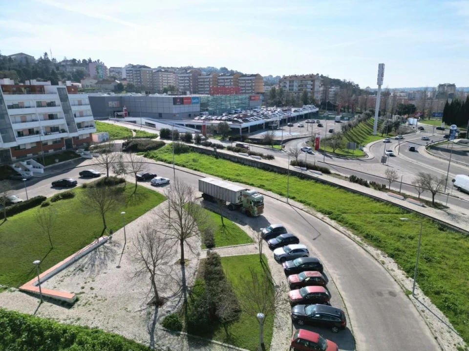Terreno para Venda em Vale de Santarem Foto 10