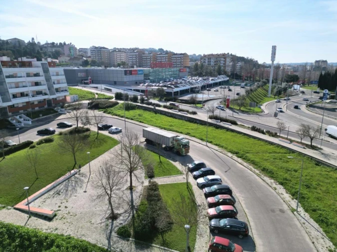 Terreno para Venda em Vale de Santarem Foto 10