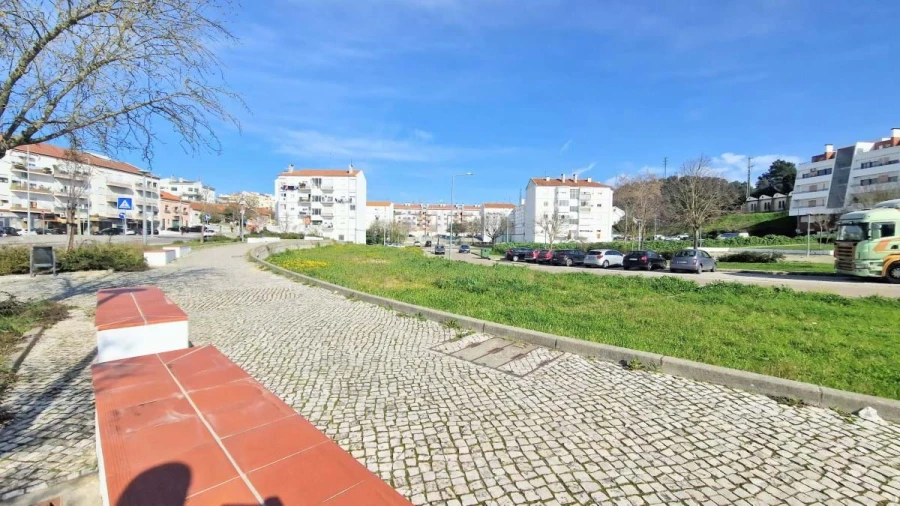 Terreno para Venda em Vale de Santarem Foto 7
