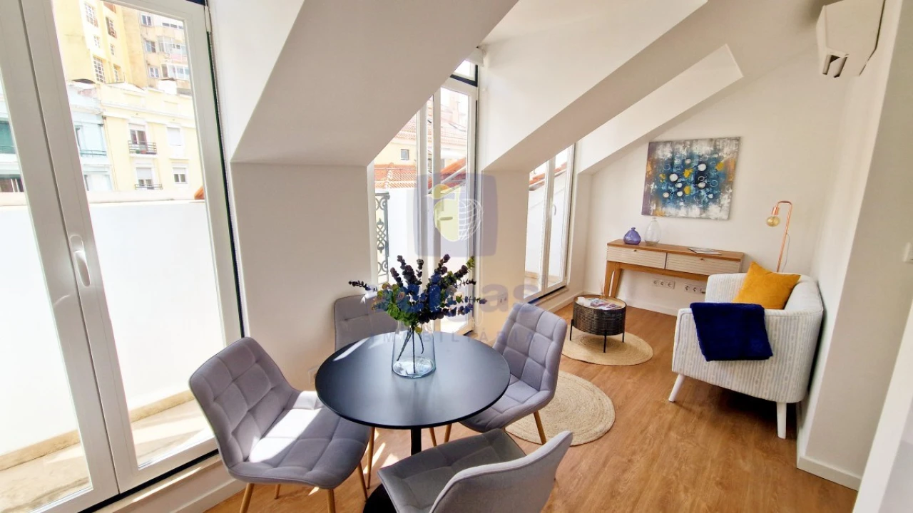 Apartamento T2 para Venda em São Vicente Foto 2