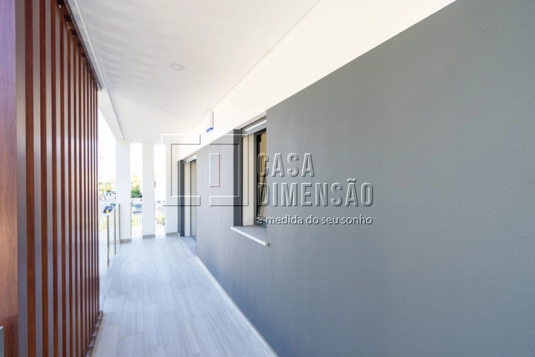 Moradia T4 para Venda em Charneca de Caparica e Sobreda Foto 35