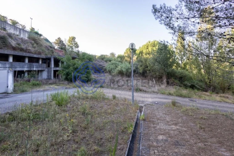Terreno para Venda em Santo Antonio dos Olivais Foto 11