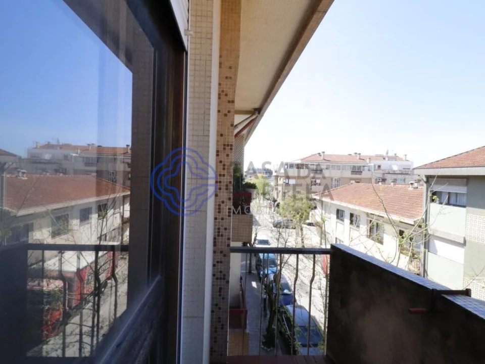 Prédio para Venda em Espinho Foto 13