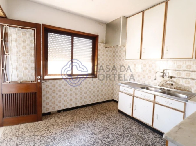 Prédio para Venda em Espinho Foto 7