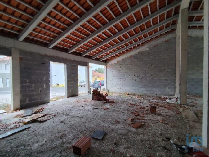 Moradia T3 para Venda em Lamas e Cercal Foto 3