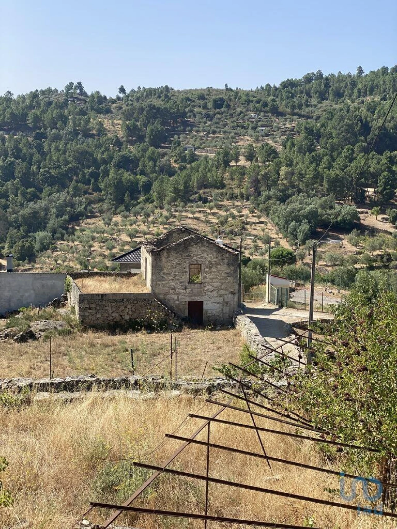 Prédio para Venda em Longa Foto 15