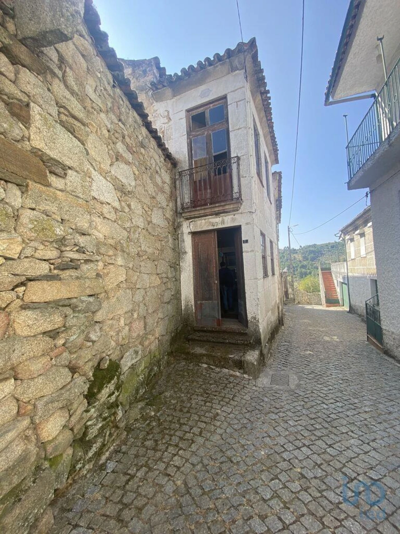 Prédio para Venda em Longa Foto 9