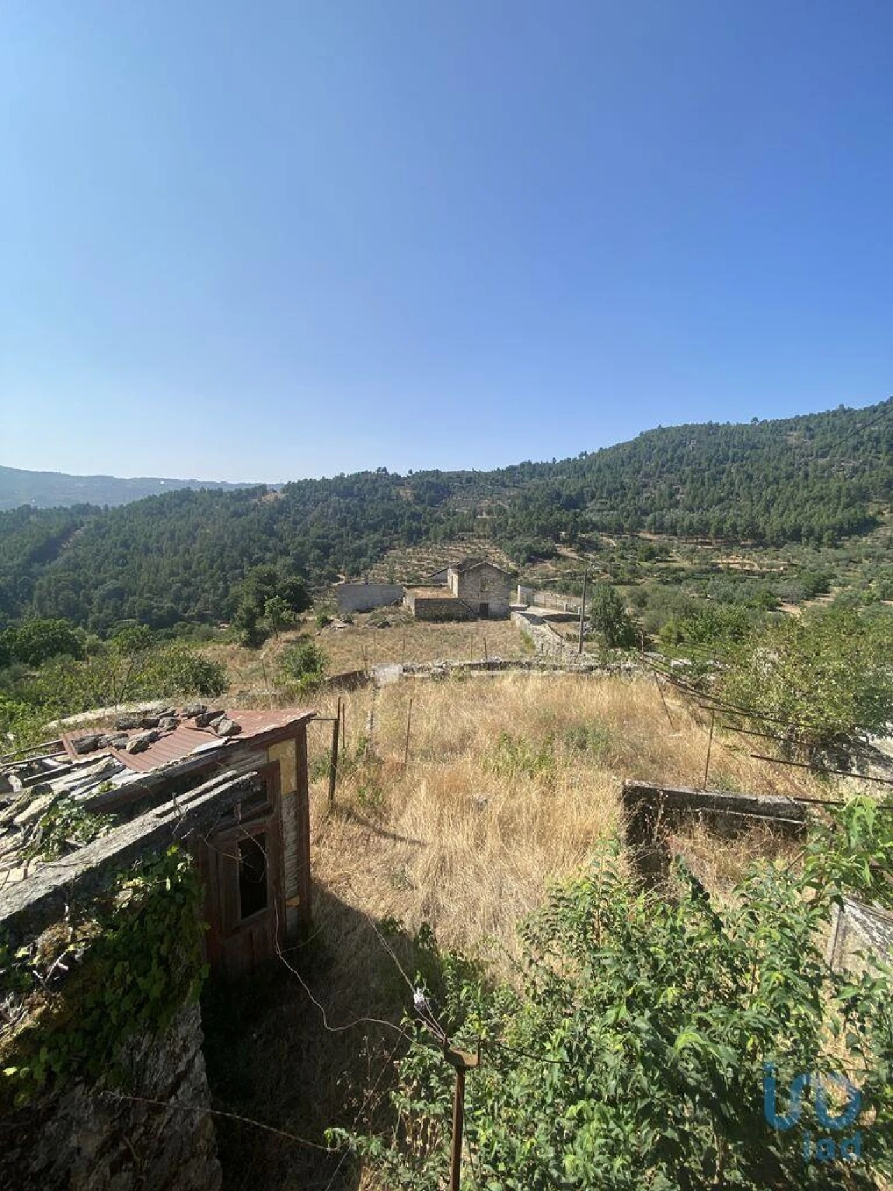 Prédio para Venda em Longa Foto 13