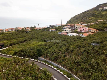Terreno para Venda em Arco da Calheta