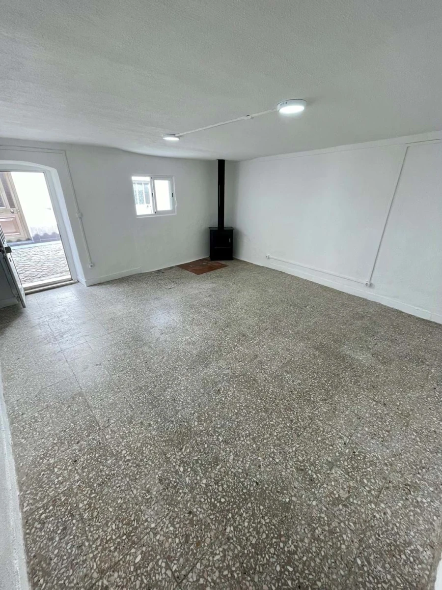 Moradia T2 para Venda em Barbacena e Vila Fernando Foto 14