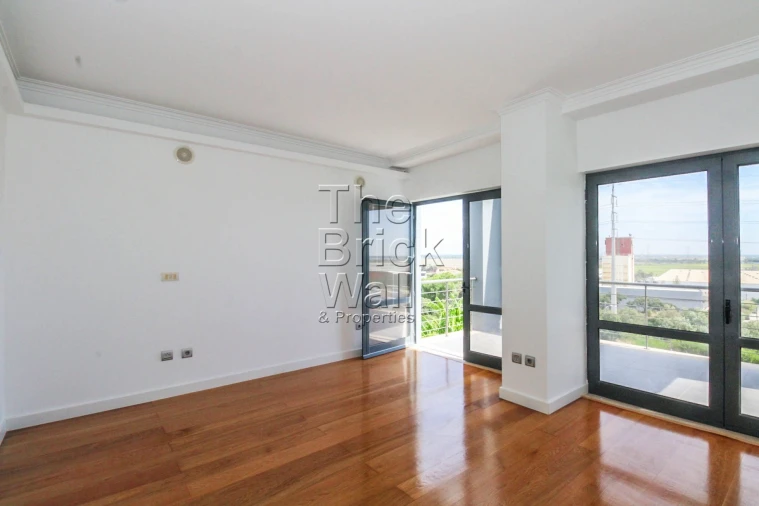 Moradia T3 para Venda em Alcoentre Foto 27