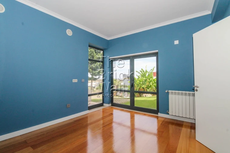 Moradia T3 para Venda em Alcoentre Foto 24