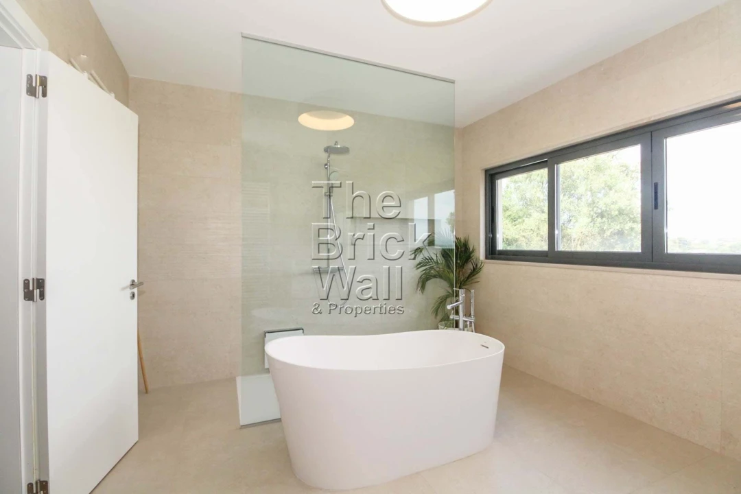 Moradia T3 para Venda em Alcoentre Foto 32