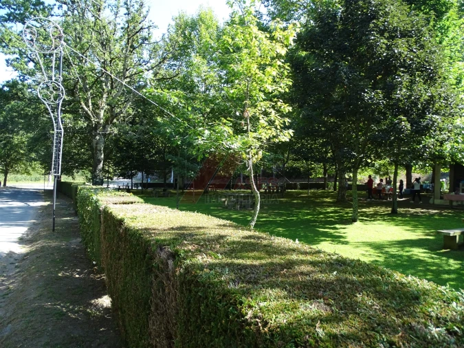 Terreno para Venda em Estorãos Foto 8