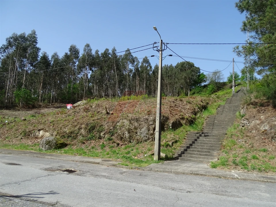 Terreno para Venda em Estorãos Foto 4
