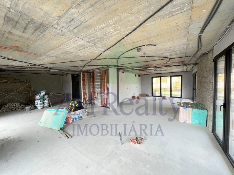 Moradia T5 para Venda em Alfeizerão Foto 19