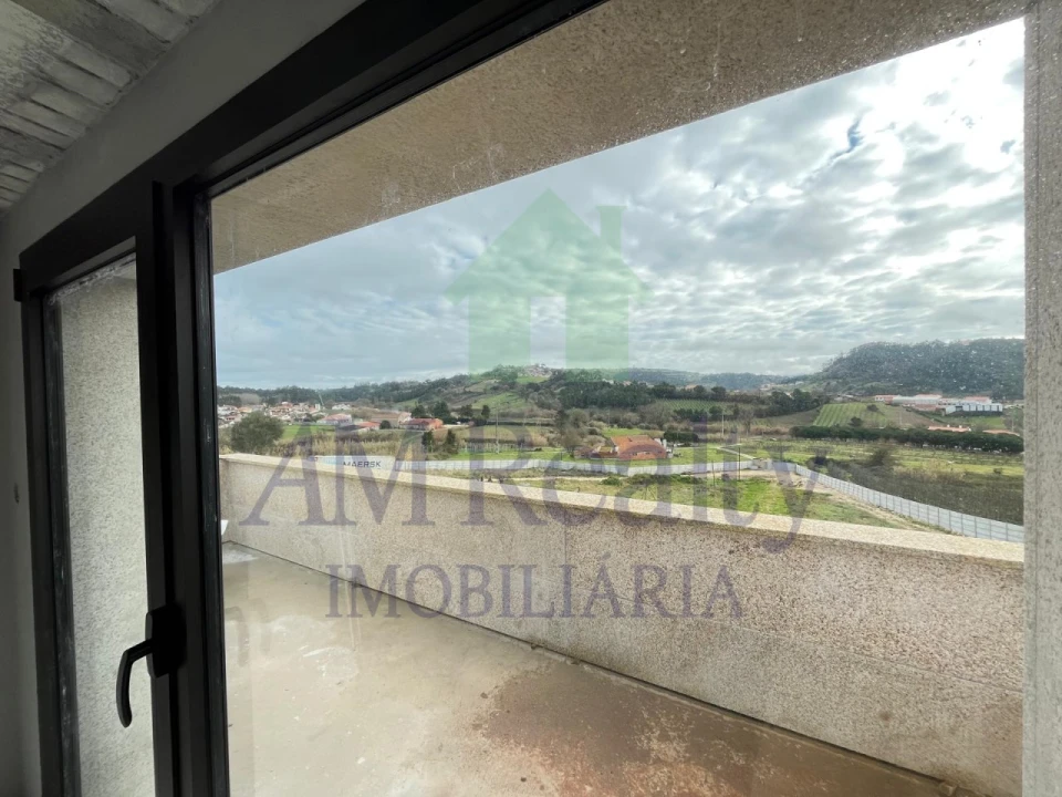 Moradia T5 para Venda em Alfeizerão Foto 29
