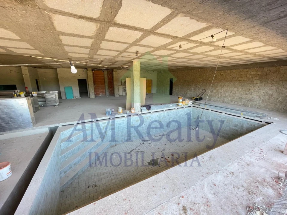 Moradia T5 para Venda em Alfeizerão Foto 5