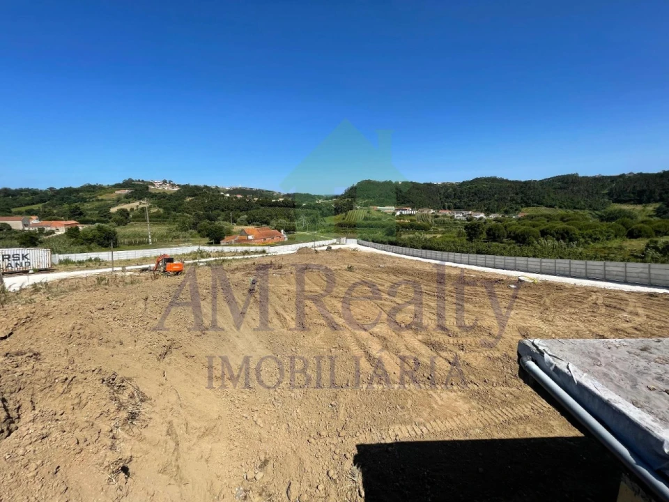 Moradia T5 para Venda em Alfeizerão Foto 6