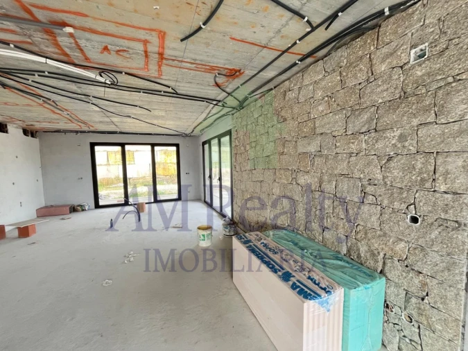 Moradia T5 para Venda em Alfeizerão Foto 18