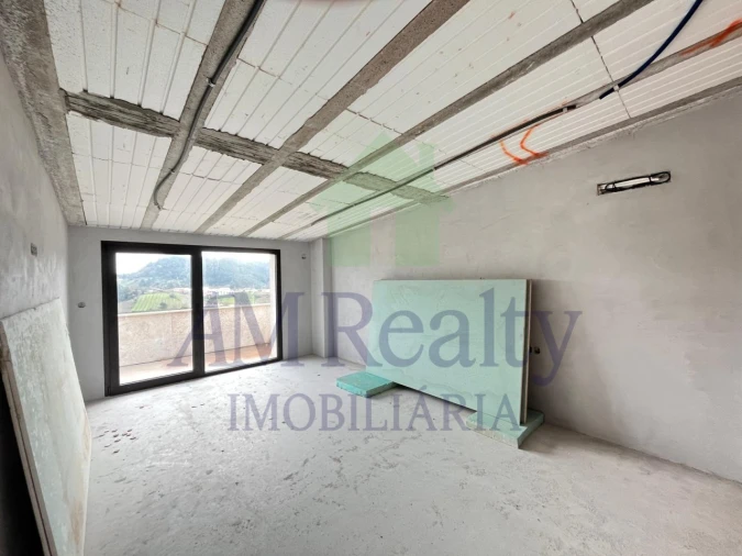 Moradia T5 para Venda em Alfeizerão Foto 28