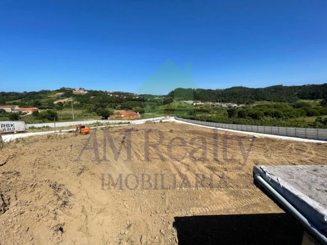 Moradia T5 para Venda em Alfeizerão Foto 6