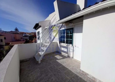 Moradia T3 para Venda em Carcavelos e Parede