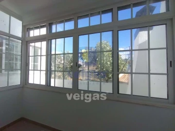 Moradia T3 para Venda em Carcavelos e Parede