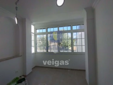 Moradia T3 para Venda em Carcavelos e Parede