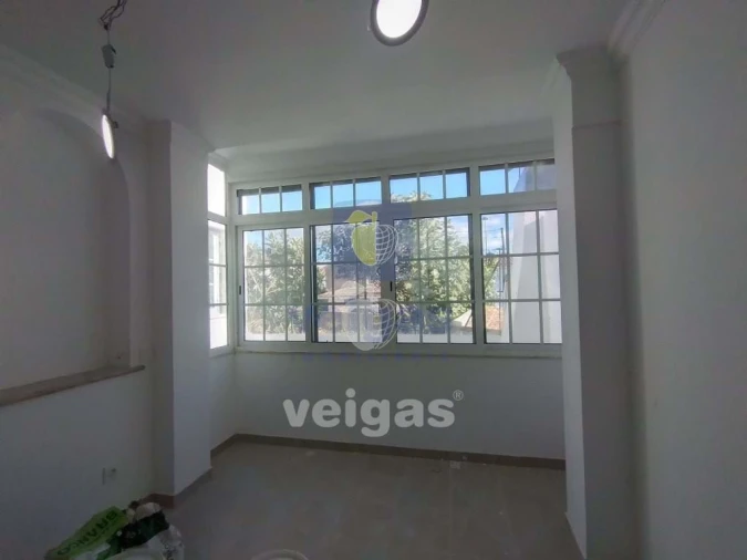 Moradia T3 para Venda em Carcavelos e Parede Foto 5