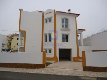 Moradia T4 para Venda em Ericeira