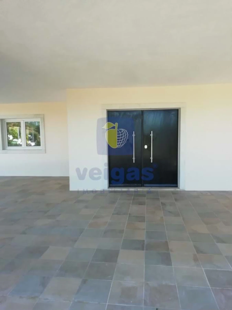 Moradia T4 para Venda em Agualva e Mira-Sintra Foto 27