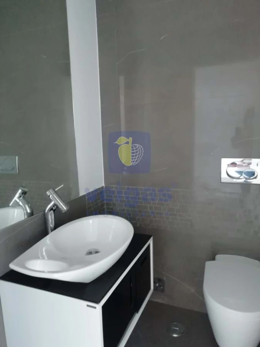 Moradia T4 para Venda em Agualva e Mira-Sintra Foto 28