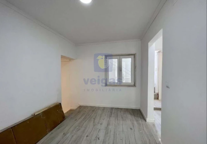 Moradia T9 para Venda em Ajuda Foto 15