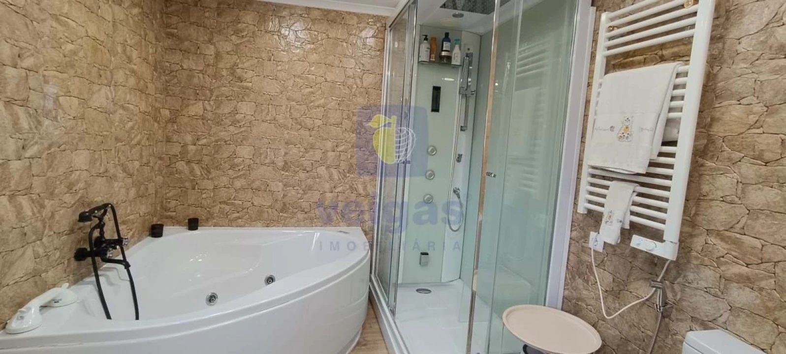 Moradia T3 para Venda em Agualva e Mira-Sintra Foto 11