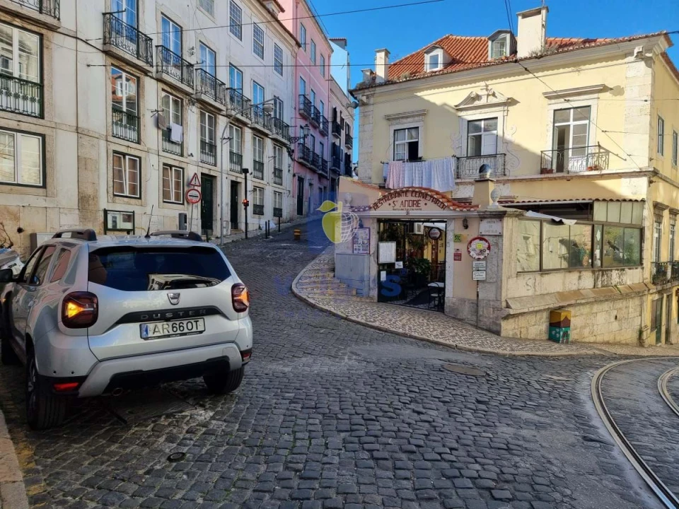 Apartamento T1 para Venda em Santa Maria Maior Foto 27