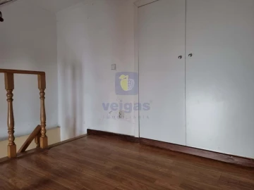 Apartamento T1 para Venda em Santa Maria Maior