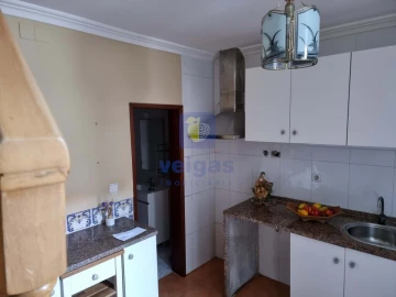 Apartamento T1 para Venda em Santa Maria Maior