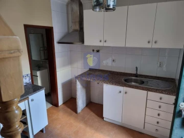 Apartamento T1 para Venda em Santa Maria Maior