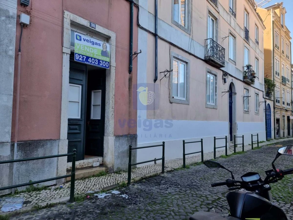 Apartamento T1 para Venda em Santa Maria Maior Foto 1