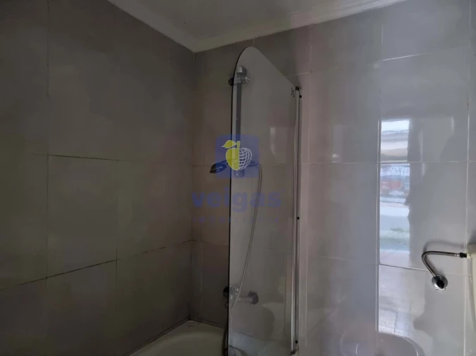 Apartamento T1 para Venda em Santa Maria Maior Foto 11