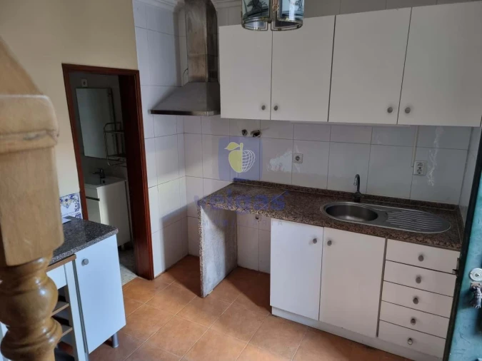Apartamento T1 para Venda em Santa Maria Maior Foto 3