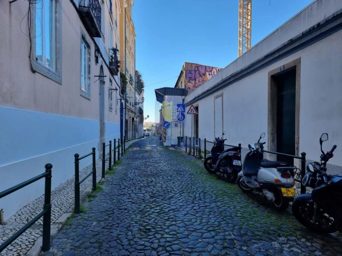 Apartamento T1 para Venda em Santa Maria Maior Foto 8